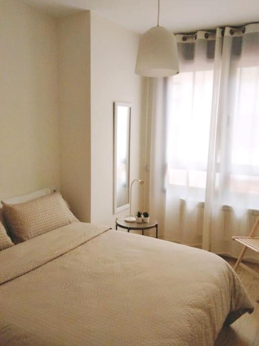 La Terraza De La Vega - Ubicacion Inmejorable , Wifi , Terraza Y Parking Gratuito Apartment Oviedo Ngoại thất bức ảnh