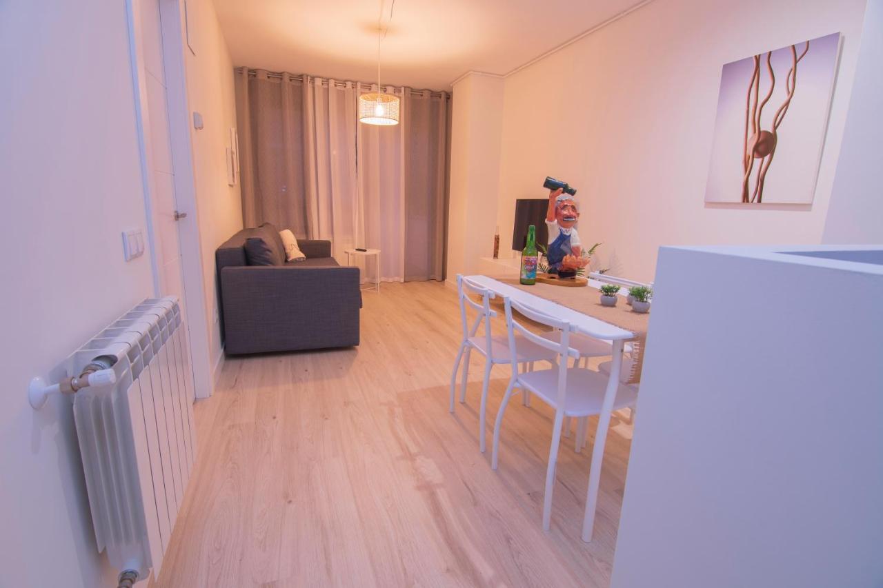 La Terraza De La Vega - Ubicacion Inmejorable , Wifi , Terraza Y Parking Gratuito Apartment Oviedo Ngoại thất bức ảnh