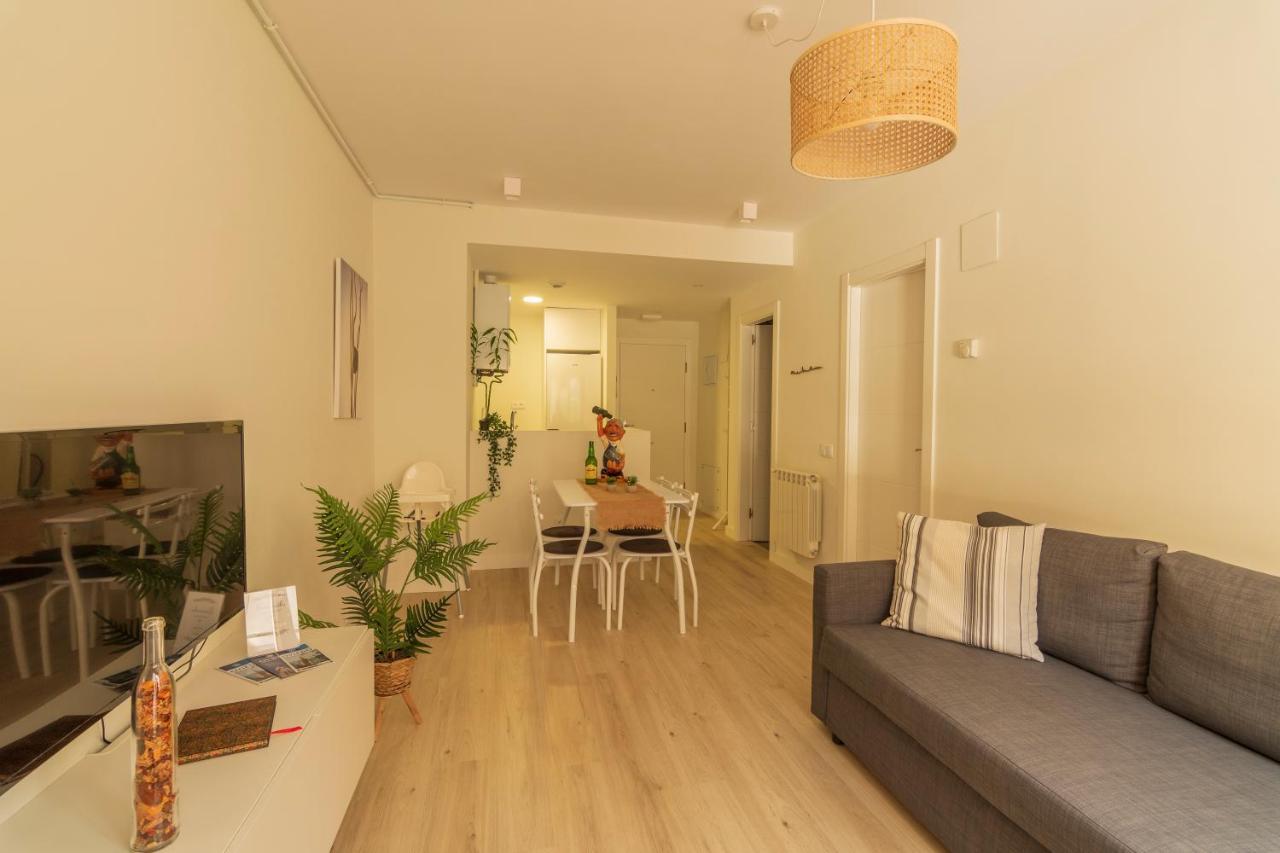 La Terraza De La Vega - Ubicacion Inmejorable , Wifi , Terraza Y Parking Gratuito Apartment Oviedo Ngoại thất bức ảnh