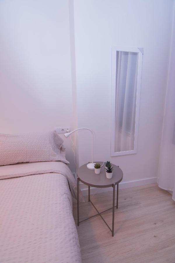 La Terraza De La Vega - Ubicacion Inmejorable , Wifi , Terraza Y Parking Gratuito Apartment Oviedo Ngoại thất bức ảnh